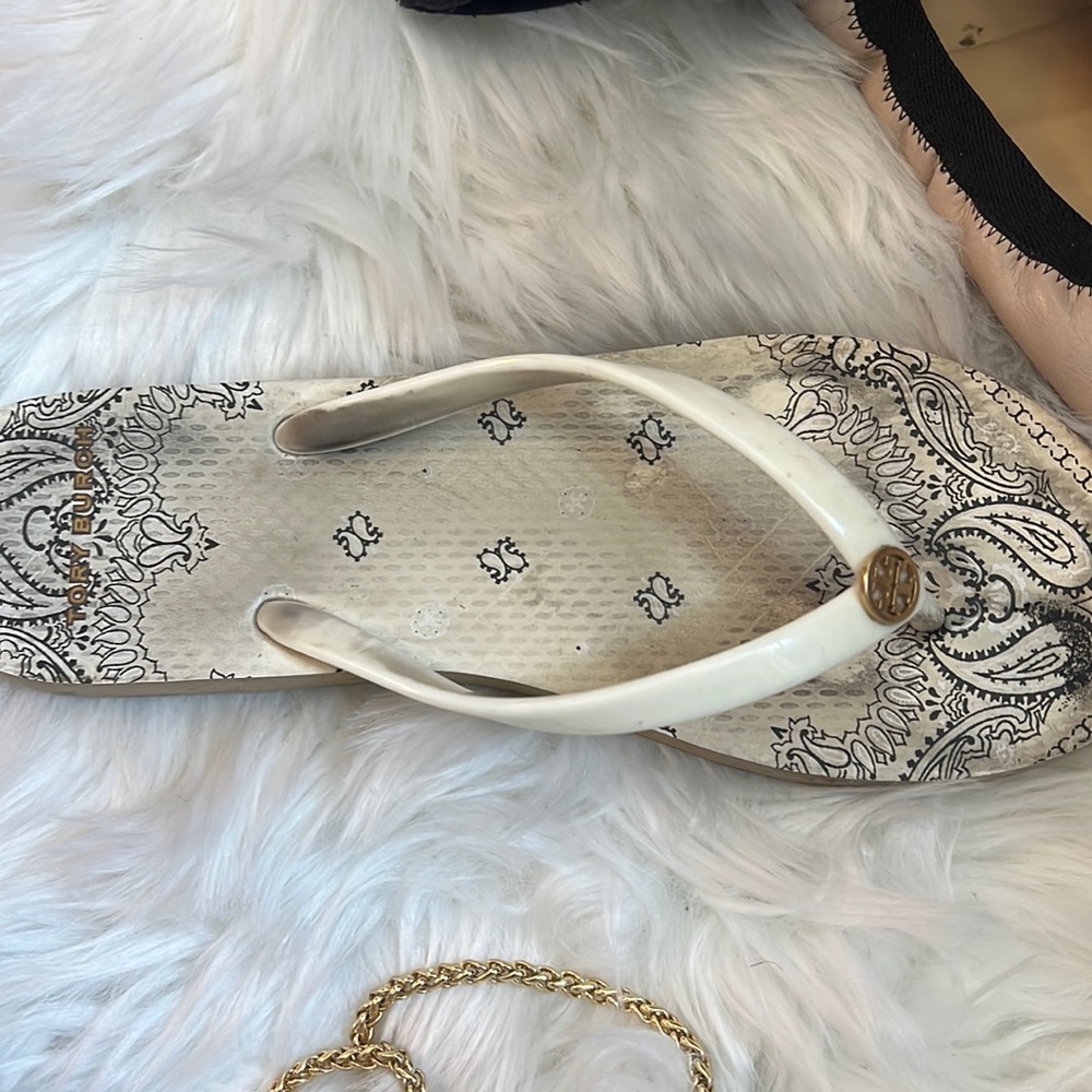 Tory Burch flipflops